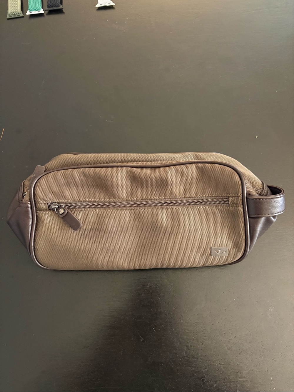 Dockers Men’s Toiletry Bag